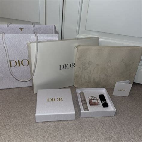 dior mothers day pouch|Mehr.